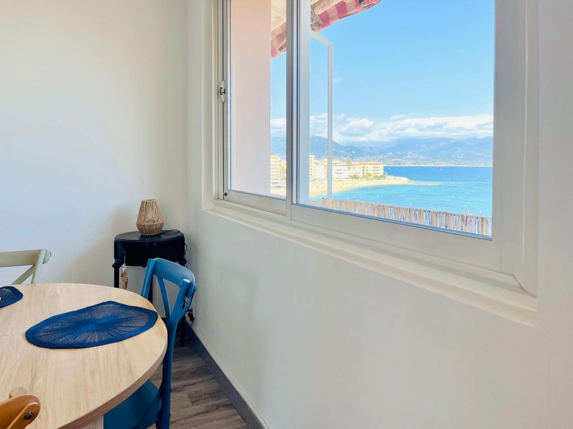 Front De Mer Beau T3 Climatise Balcon Parking Ajaccio Ajaccio (Corsica) Exterior foto